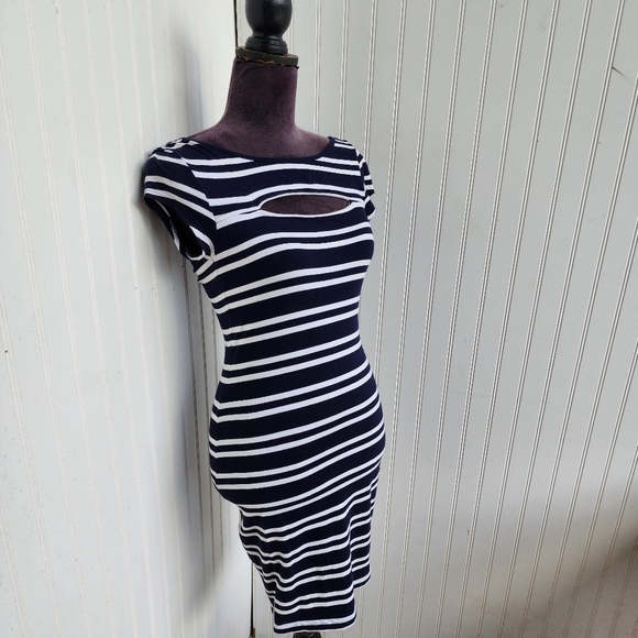 Guess Navy Blue Black Striped Stretch Womens Bodycon Dress Open Back Sz S - Picture 2 of 12